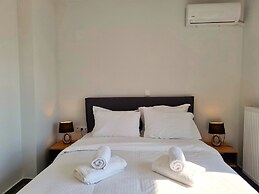 10 Apartments & Suites Athens