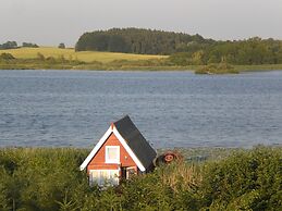 Striking Holiday Home in Sternberg With Jetty