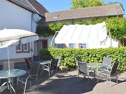 Apartment in Meisberg With In-house Catering