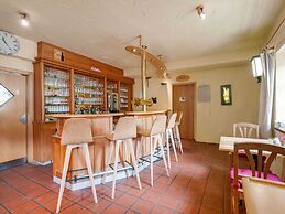 Apartment in Meisberg With In-house Catering