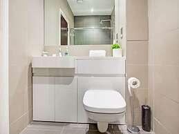 Simplistic Apartment in Milton Keynes Near Willen Lake