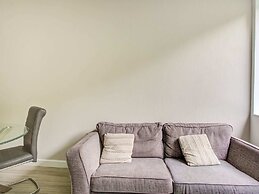 Simplistic Apartment in Milton Keynes Near Willen Lake
