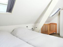Cozy Holiday Home in Olst-wijhe With Swimming Pool