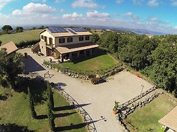 Mansion in Montefiascone With Swimming Pool