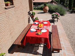 Mansion in Montefiascone With Swimming Pool