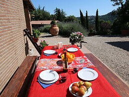 Mansion in Montefiascone With Swimming Pool