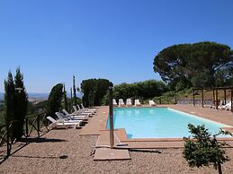 Mansion in Montefiascone With Swimming Pool