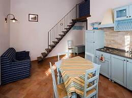 Mansion in Montefiascone With Swimming Pool