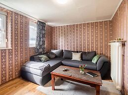 Cheerful Holiday Home in Kinheim With Mountain Views