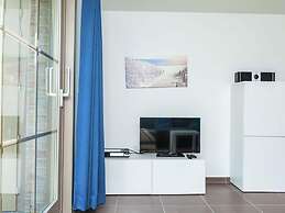 Relaxing Holiday Home in Adinkerke With Fenced Garden