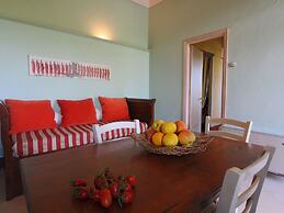 Beautiful Farmhouse in San Gimignano With Pool