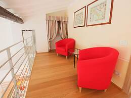 Beautiful Farmhouse in San Gimignano With Pool