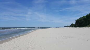 Spacious Apartment in Wieck auf dem Darb