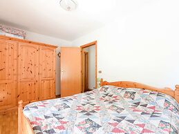 Spacious Chalet With Garden Near Ski Area in Tyrol