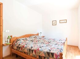 Spacious Chalet With Garden Near Ski Area in Tyrol