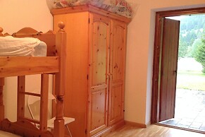 Spacious Chalet With Garden Near Ski Area in Tyrol