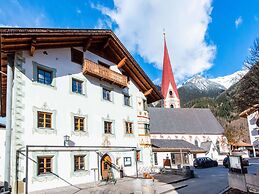 Cozy Apartment in the Heart of the Otztal