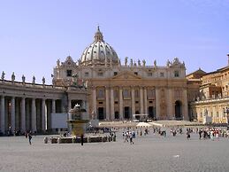 Apartment in Roma Near San Giovanni Train Station