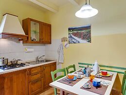 Farmhouse in Ville di Corsano Siena at the Centre