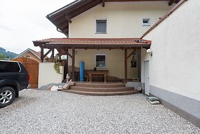 Modern Holiday Home in Pinsdorf With Garden