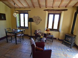 Tasteful Apartment in Pergola With Terrace