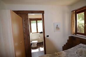 Tasteful Apartment in Pergola With Terrace