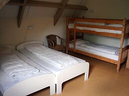 Authentic Farmhouse in Pingjum With Hot Tub