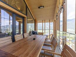 Majestic Chalet With Pool and Sauna