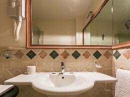 Appealing Apartment Just 7 km From the Beach