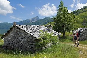 LA ROCCA DI CAMPORGIANO MAISON DU CHARME