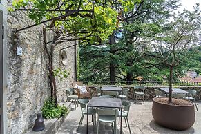 LA ROCCA DI CAMPORGIANO MAISON DU CHARME