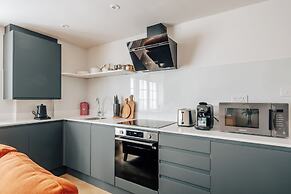 The Regency - Serviced Apartments