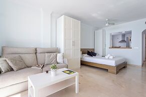 Sunstay Diamond Loft Fuengirola Beach