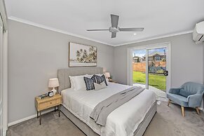 Shelly Beach Serenity