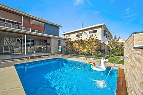 Shelly Beach Serenity