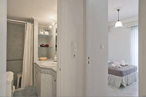 Blue Nest in Dafni With 1 Bedrooms and 1 Bathrooms