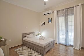 Honey House Kipseli in Kipseli