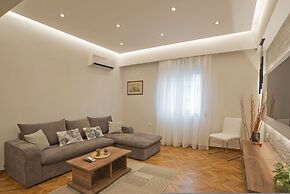 Honey House Kipseli in Kipseli