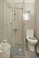 Porto 118 in Piraeus