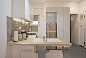 Porto 118 in Piraeus