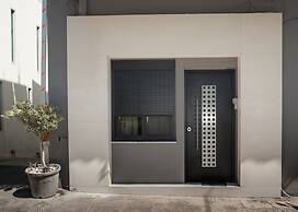 Sia s Retreat 1 in Nea Smirni