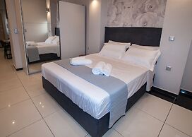 Sia s Retreat 1 in Nea Smirni