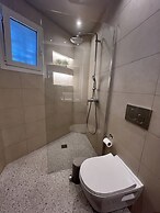 Seanfinity in Nea Palatia