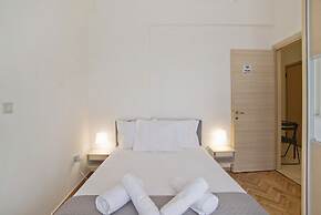 Cozy Pagrati Nest in Kesariani