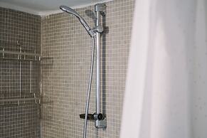 Belva Blue Verga in Kato Verga