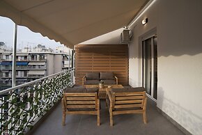 Urban Allure in Athina