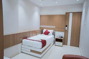 HOTEL RAMKRISHNA PALACE