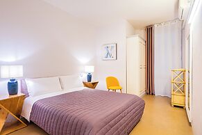 Condotta 16 Apartments
