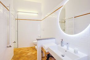 Condotta 16 Apartments