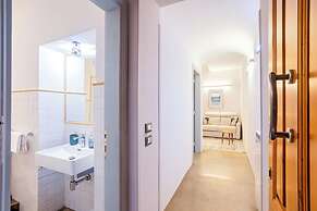 Condotta 16 Apartments